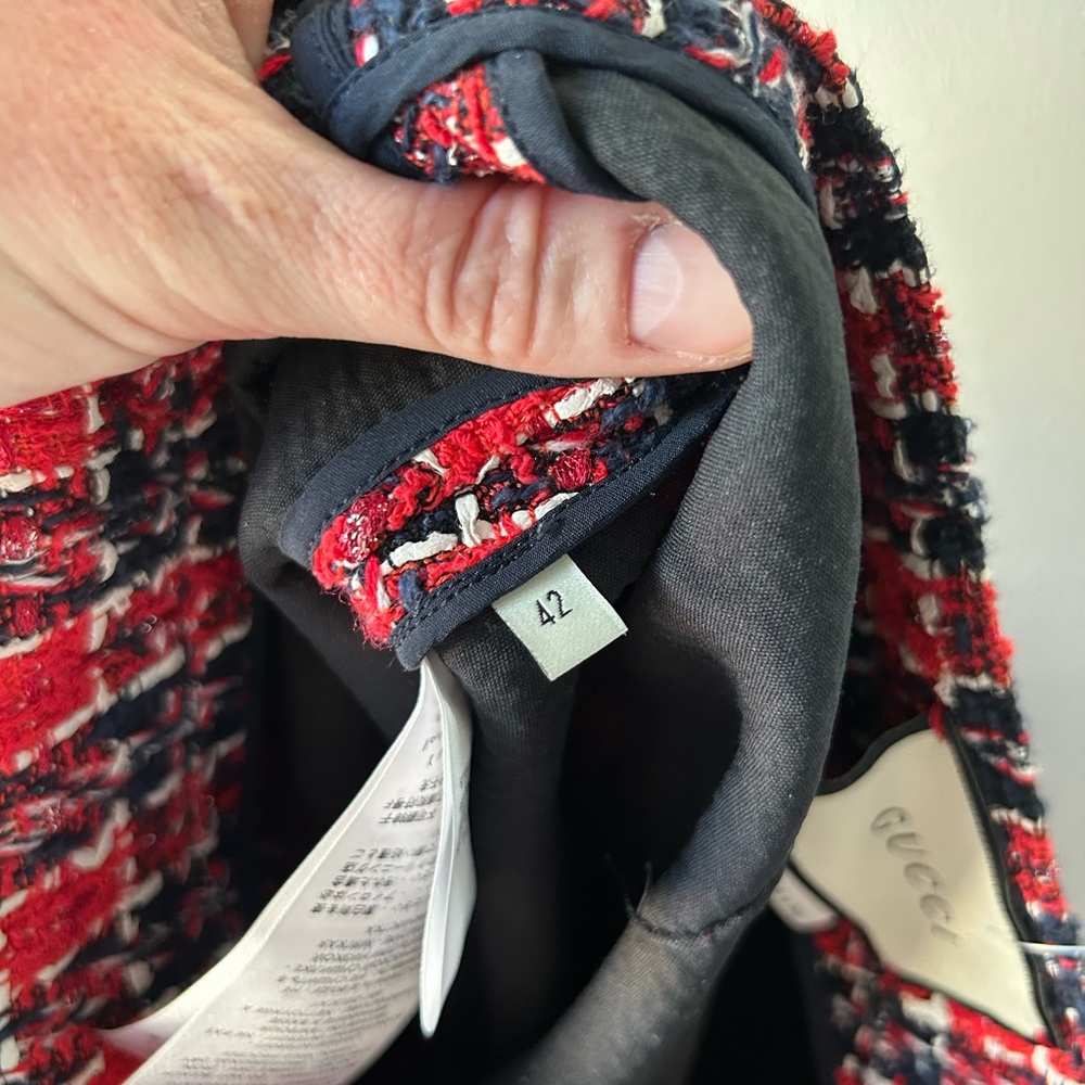 Gucci red and navy tiger button tweed skirt - Picture 5 of 6